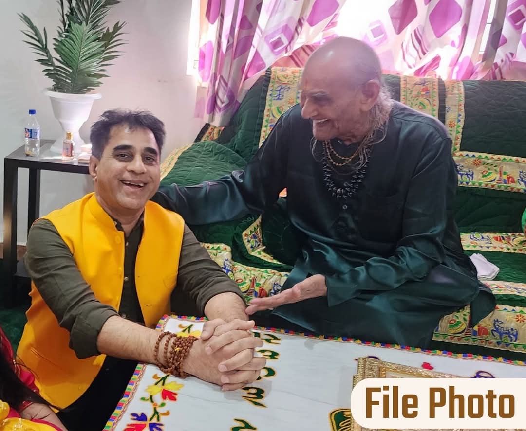 *આજે ટેલિફોનિક પૂજ્ય બાપુના સ્વાસ્થ્ય અંગે પુચ્છા કરીને આર્શીવચન પ્રાપ્ત કર્યા : પ્રફુલ પાનશેરીયા*