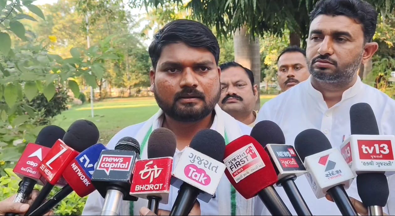 નાતાલ પર્વમાં આદિવાસીઓનું ખ્રિસ્તીઓમાં ધરમાન્તરણનો મુદ્દો ઉછળ્યો