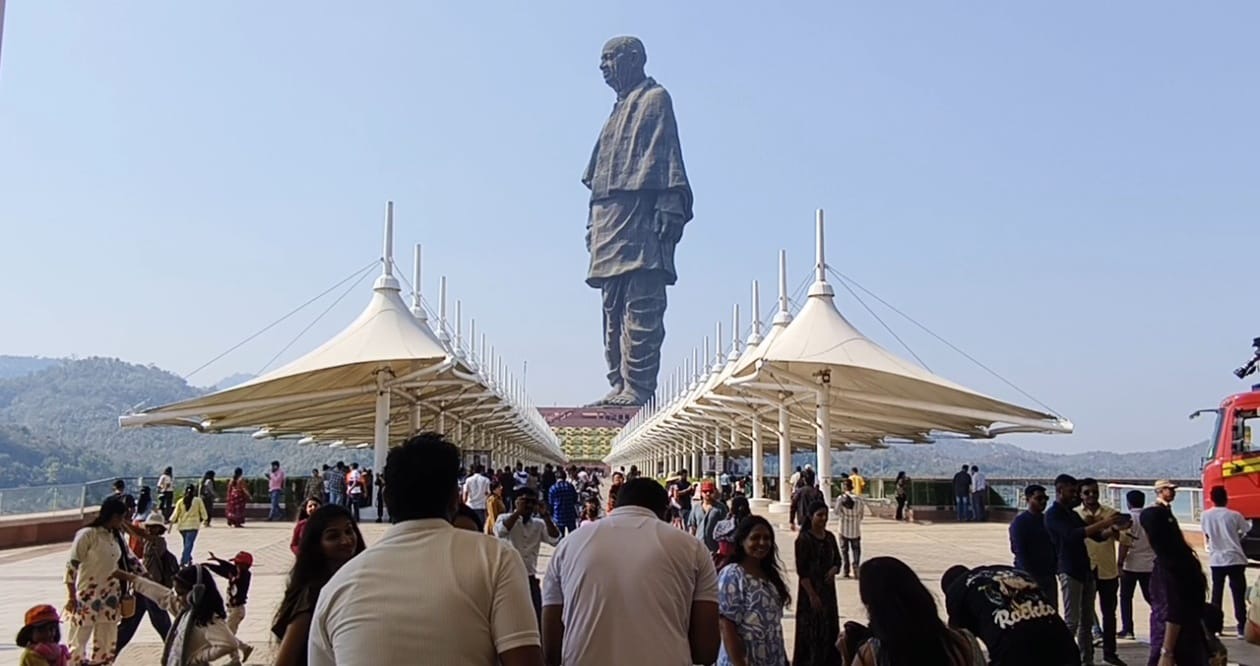 વર્ષના અંતિમ દિવસે 31 ડિસેમ્બરે 60 હજાર પ્રવાસીઓએ ઓનલાઈન બુકીંગ કરાવ્યું.