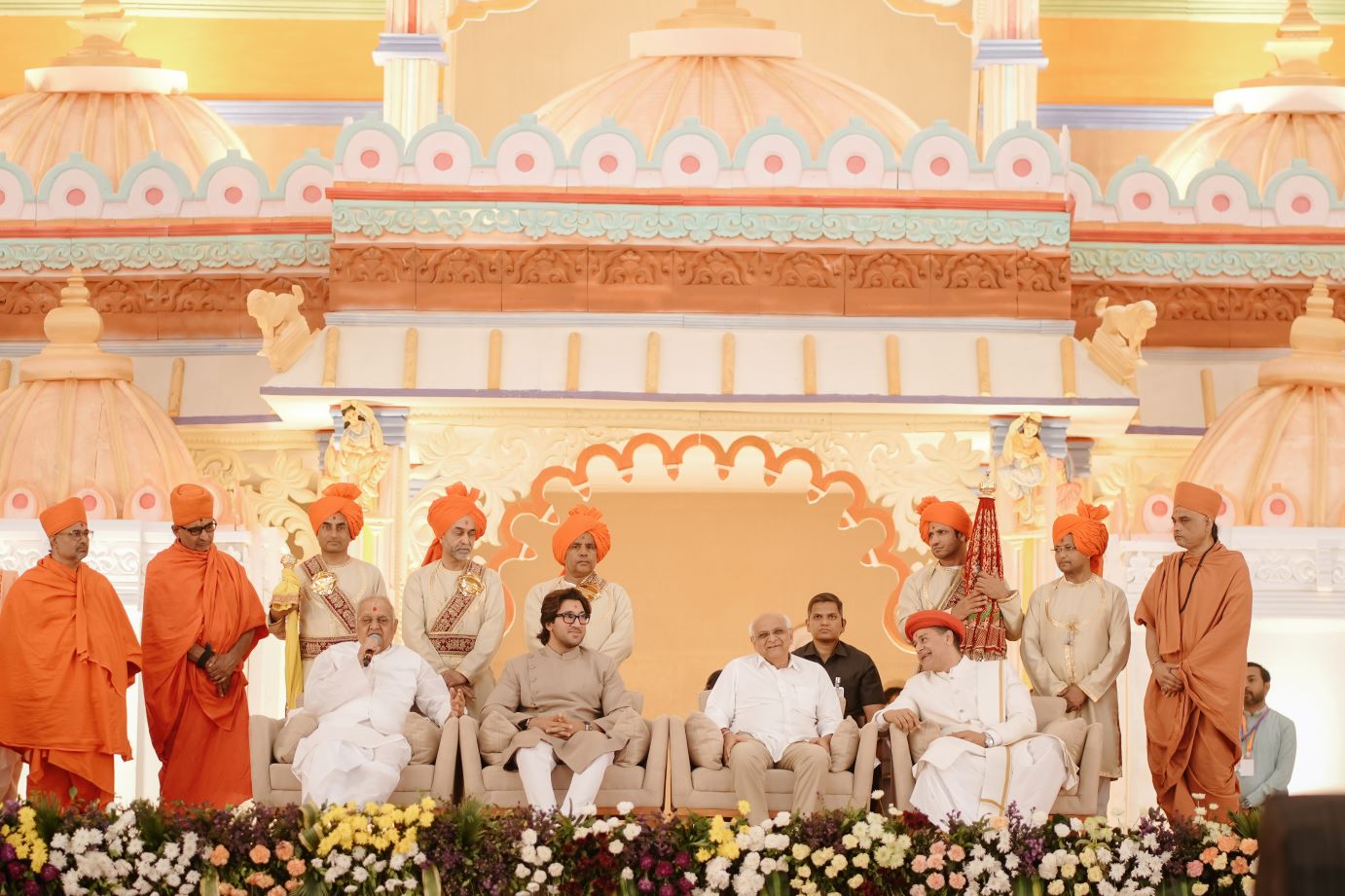 શ્રી સ્વામિનારાયણ જેતલપુરધામના રેવતી બળદેવજી હરિકૃષ્ણ મહારાજની પ્રાણ પ્રતિષ્ઠાના 200 વર્ષ નિમિત્તે આયોજિત કાર્યક્રમ ‘અવસર’નું સફળ સમાપન ગુજરાતના મુખ્યમંત્રી શ્રી ભુપેન્દ્રભાઇ પટેલની પ્રેરક ઉપસ્થિતિ.